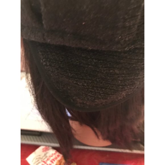 Hat - Picture 3 of 8